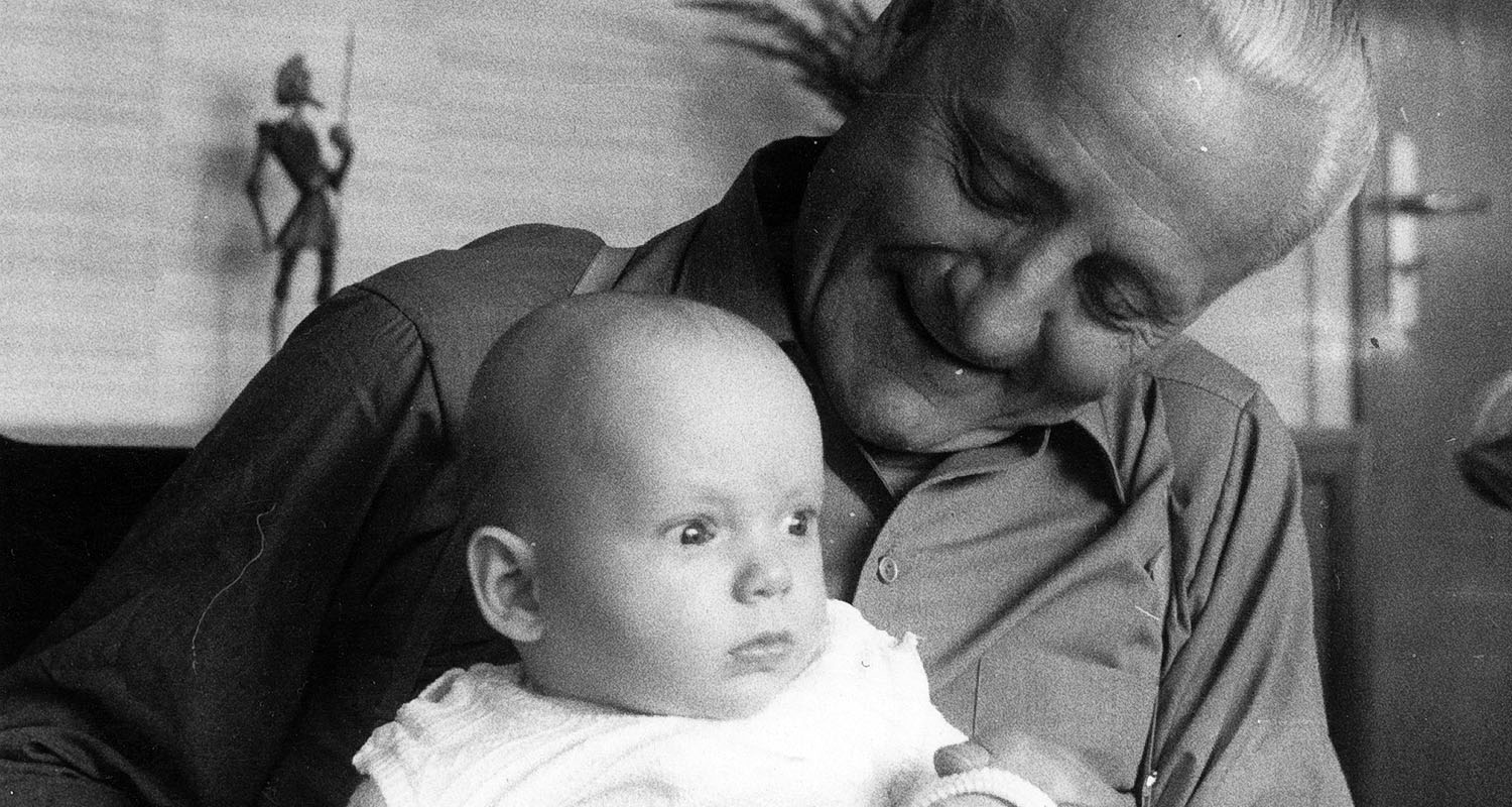 Rolf Iven Trainings for Life Maske Bild Rolf Iven Großvater